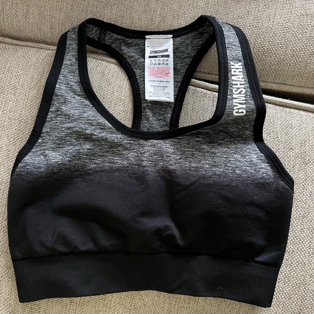 Black/gray Gymshark Sports Bra